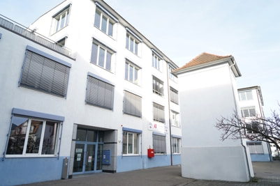 Intelego GmbH Eingang Gebäude Mörikestraße Ludwigsburg